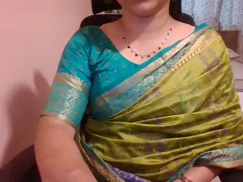 Snapshot of Pinky_4 chatting on September 13, 11:32 am Pinky 4 online show from September 13, 11:32 am