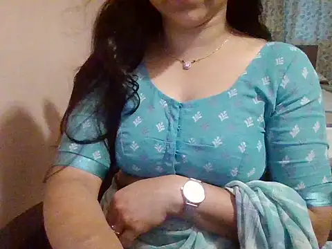 Pinky 4 online show from September 21, 1:18 am