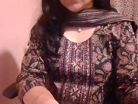 Pinky 4 online show from January 15, 6:22 pm