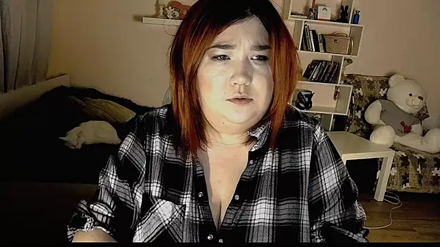 Snapshot of Vi-Vixen chatting on January 10, 9:42 pm Vi-Vixen online show from January 10, 9:42 pm