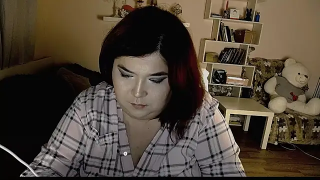 Snapshot of Vi-Vixen chatting on January 14, 5:56 pm Vi-Vixen online show from January 14, 5:56 pm
