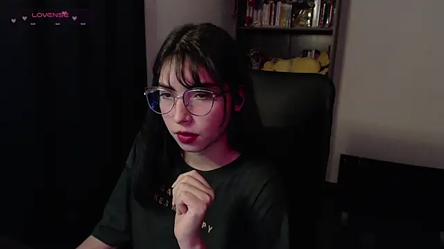 LemonsaD  online show from April 28, 12:20 am