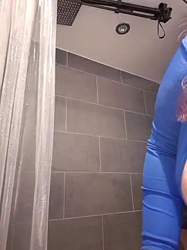 Cutegothcrybabyx online show from March 22, 9:40 pm