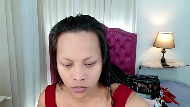 DreamLADYBOY online show from May 2, 4:50 am