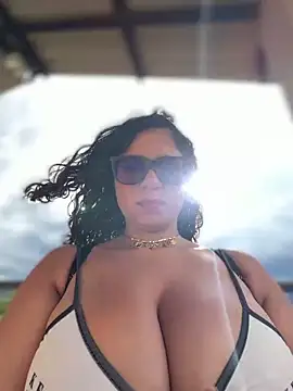 Simone Miller online show from June 7, 8:56 pm