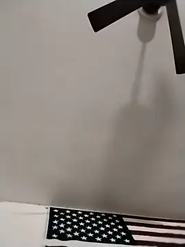 Snapshot of BIG-CkD_F chatting on November 21, 7:23 pm BIG-CkD F online show from November 21, 7:23 pm