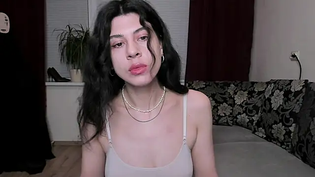 MolagAnna online show from February 8, 9:57 pm