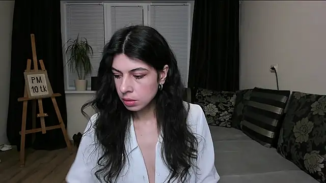 MolagAnna online show from March 22, 8:23 pm