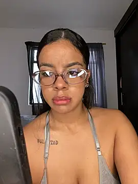 trianawhite online show from February 17, 2:46 pm