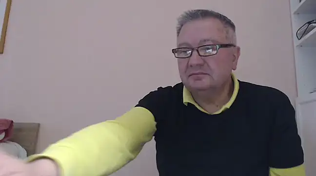 YOU6me online show from January 5, 3:23 pm