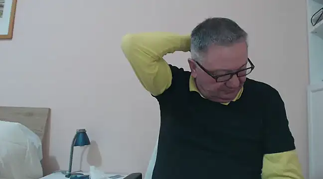 YOU6me online show from January 7, 6:24 pm