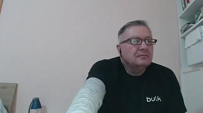 YOU6me online show from January 9, 5:43 pm