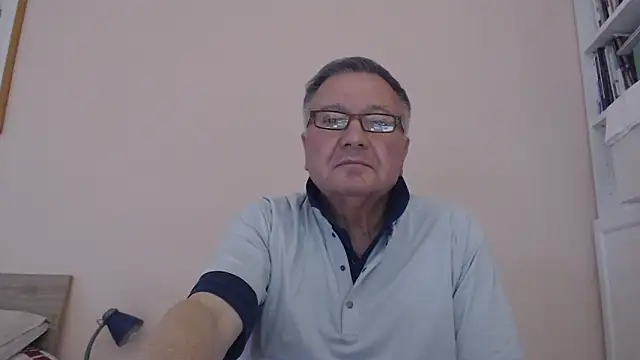 YOU6me online show from September 26, 2:32 pm