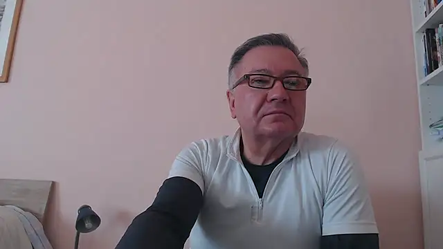 YOU6me online show from November 30, 8:51 am