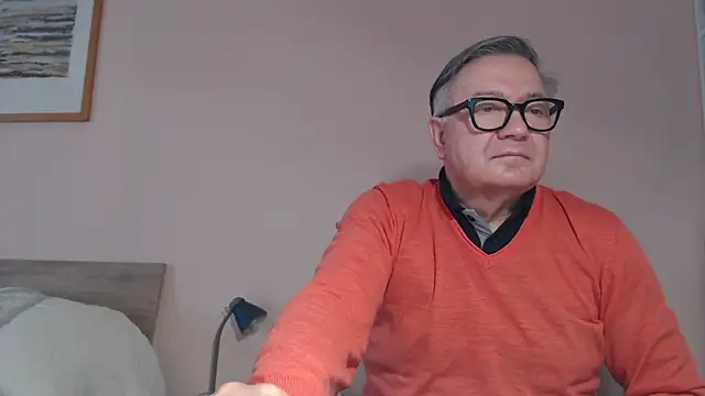 Snapshot of YOU6me chatting on March 21, 10:31 am YOU6me online show from March 21, 10:31 am