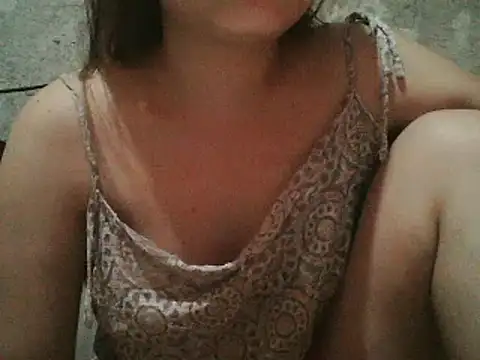 Beatrice143 online show from December 15, 5:34 am