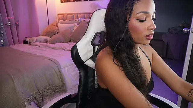 eimi space online show from November 3, 10:32 pm