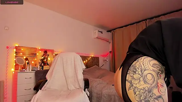 Ophelia mm online show from October 29, 12:29 pm