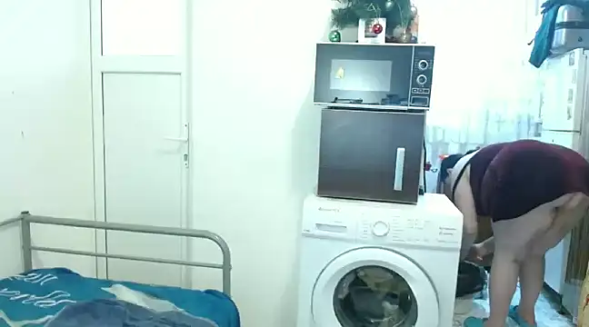 Snapshot of RidemerafSuzana chatting on March 22, 2:25 pm RidemerafSuzana online show from March 22, 2:25 pm