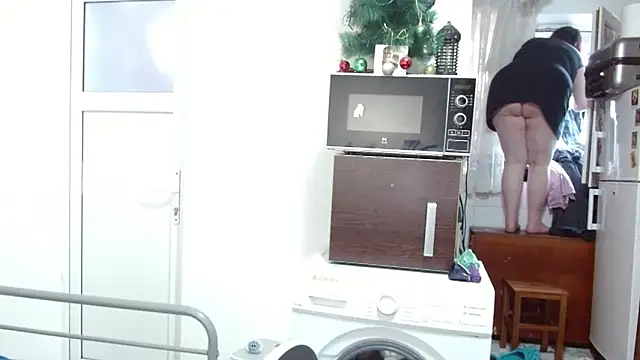 Snapshot of RidemerafSuzana chatting on October 24, 9:38 am RidemerafSuzana online show from October 24, 9:38 am