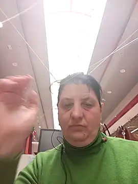 RidemerafSuzana online show from March 22, 9:02 am