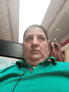 RidemerafSuzana online show from March 23, 9:46 am