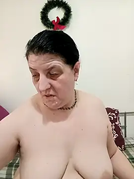 RidemerafSuzana online show from March 24, 7:35 am