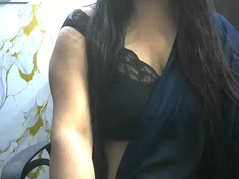Snapshot of Bold-Radhika chatting on May 7, 10:42 am Bold-Radhika online show from May 7, 10:42 am