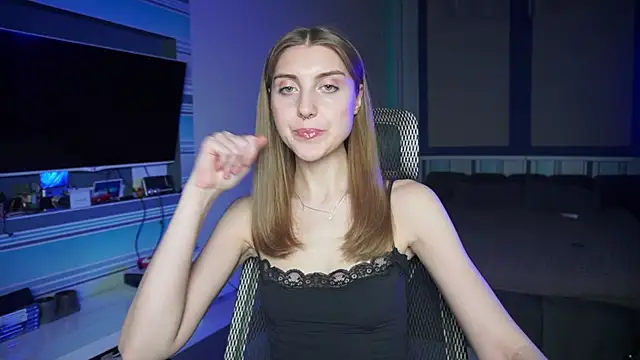 CassiaBlade1 online show from November 1, 4:42 pm