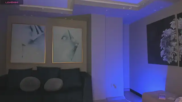 AnaDurant online show from October 31, 7:26 pm