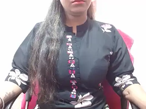 LovingPihu online show from February 22, 5:02 am
