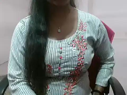 LovingPihu online show from February 24, 12:16 pm