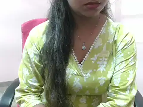 LovingPihu online show from March 15, 5:41 am