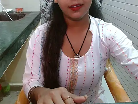 LovingPihu online show from September 12, 5:29 am
