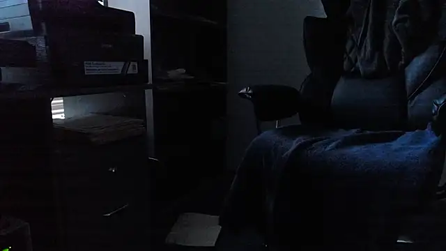 TrevorSteele online show from April 23, 2:46 am