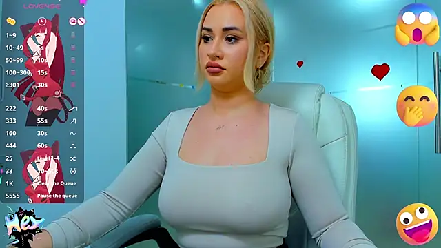 Snapshot of sassy_madeline chatting on January 24, 4:16 am sassy madeline online show from January 24, 4:16 am