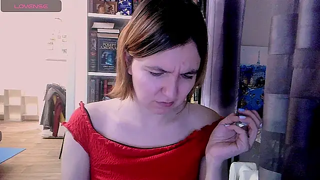 Snapshot of BrattyFoxyGirl chatting on December 2, 2:52 pm BrattyFoxyGirl online show from December 2, 2:52 pm