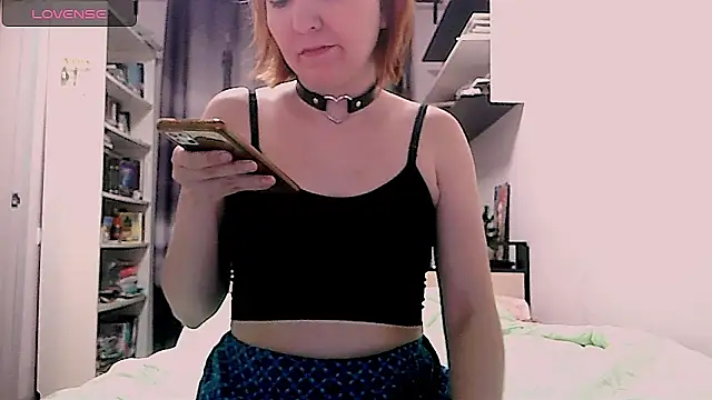 Snapshot of BrattyFoxyGirl chatting on January 24, 3:45 pm BrattyFoxyGirl online show from January 24, 3:45 pm