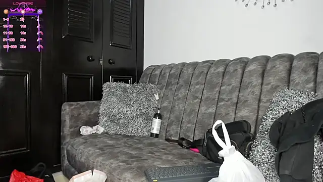 Keyla Milf online show from September 20, 2:56 am