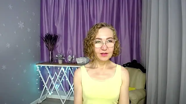 queen a n i online show from July 23, 7:50 am