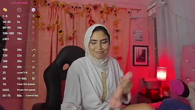 DarshaKhemu online show from March 18, 11:42 pm