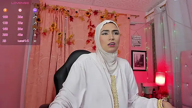 DarshaKhemu online show from March 20, 1:15 pm