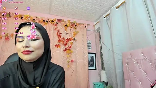 DarshaKhemu online show from October 4, 9:24 pm