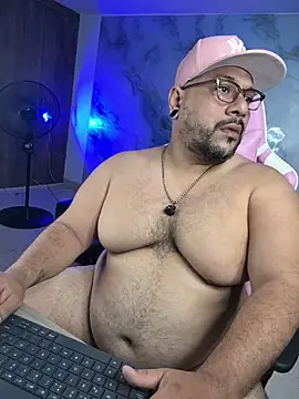 jacoob woods online show from June 10, 1:10 pm