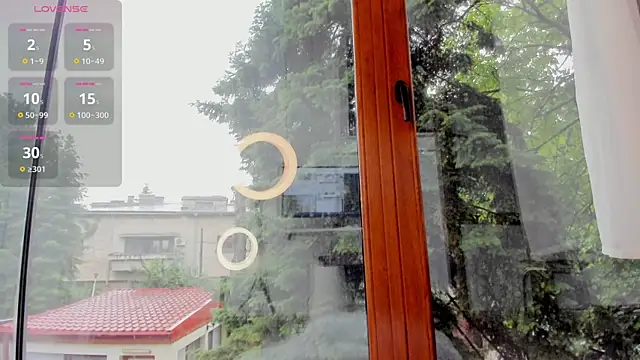 Naila18 online show from May 22, 5:58 am