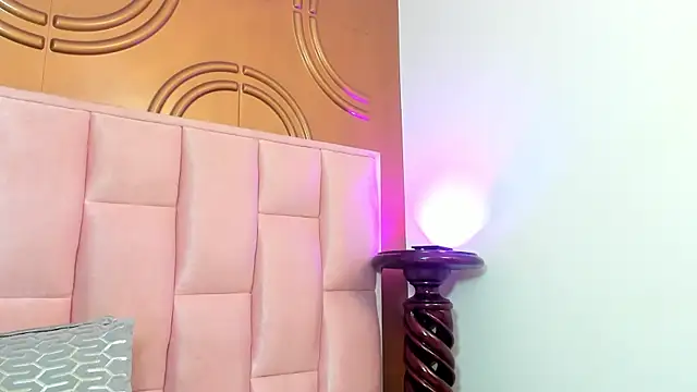 valeriaa19 online show from March 9, 8:29 am