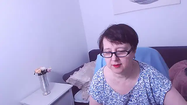 Snapshot of ChristaRose chatting on January 15, 2:06 am ChristaRose online show from January 15, 2:06 am