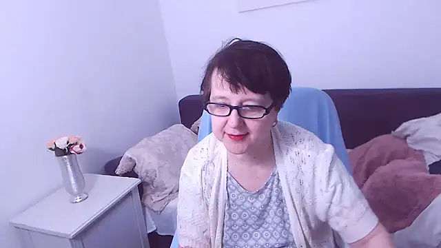 Snapshot of ChristaRose chatting on February 14, 3:43 am ChristaRose online show from February 14, 3:43 am