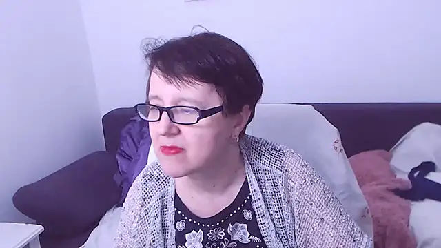 Snapshot of ChristaRose chatting on February 21, 12:38 am ChristaRose online show from February 21, 12:38 am