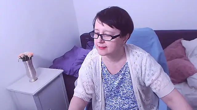 Snapshot of ChristaRose chatting on February 22, 5:55 am ChristaRose online show from February 22, 5:55 am